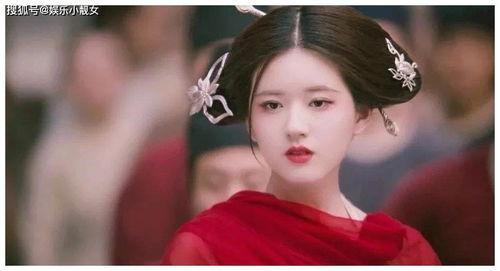 娱乐吃瓜赵露思,娱乐圈的甜蜜瓜果,甜蜜与争议并存